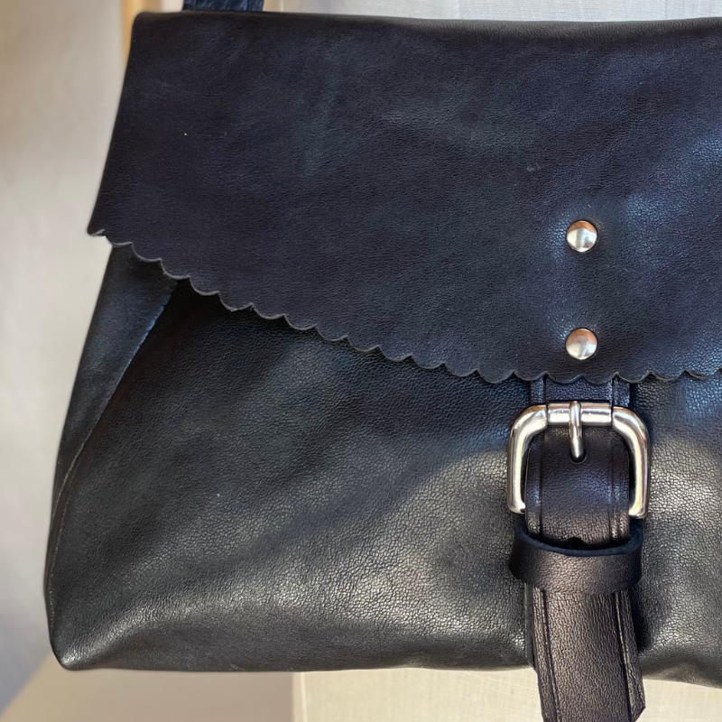 OUTLET - ADELE all black sheepskin