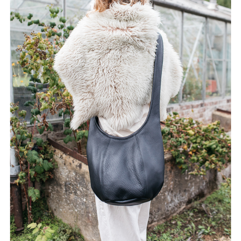 HALLY MINI BLACK